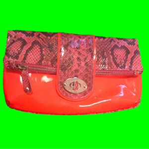 SALE! VALERIA Smith Clutch-Nwot